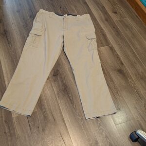 Red Head Cargo Pants Mens 42x32 Beige  Lightweight  Cotton Work Or Hiking Pants.
